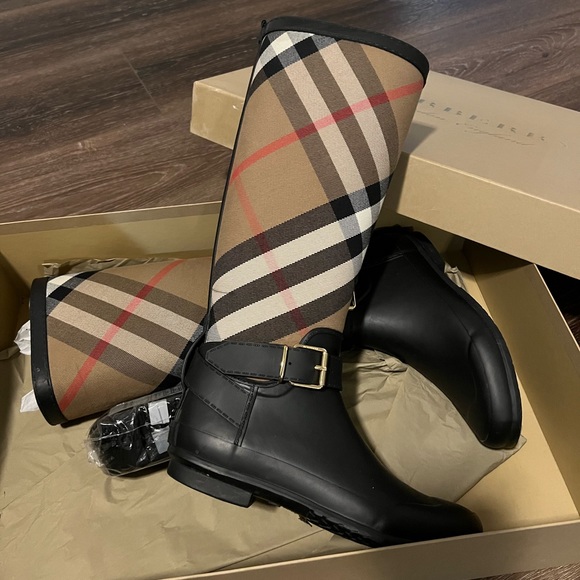 Burberry Rain Boots - Picture 1 of 8